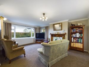 Living Room- click for photo gallery